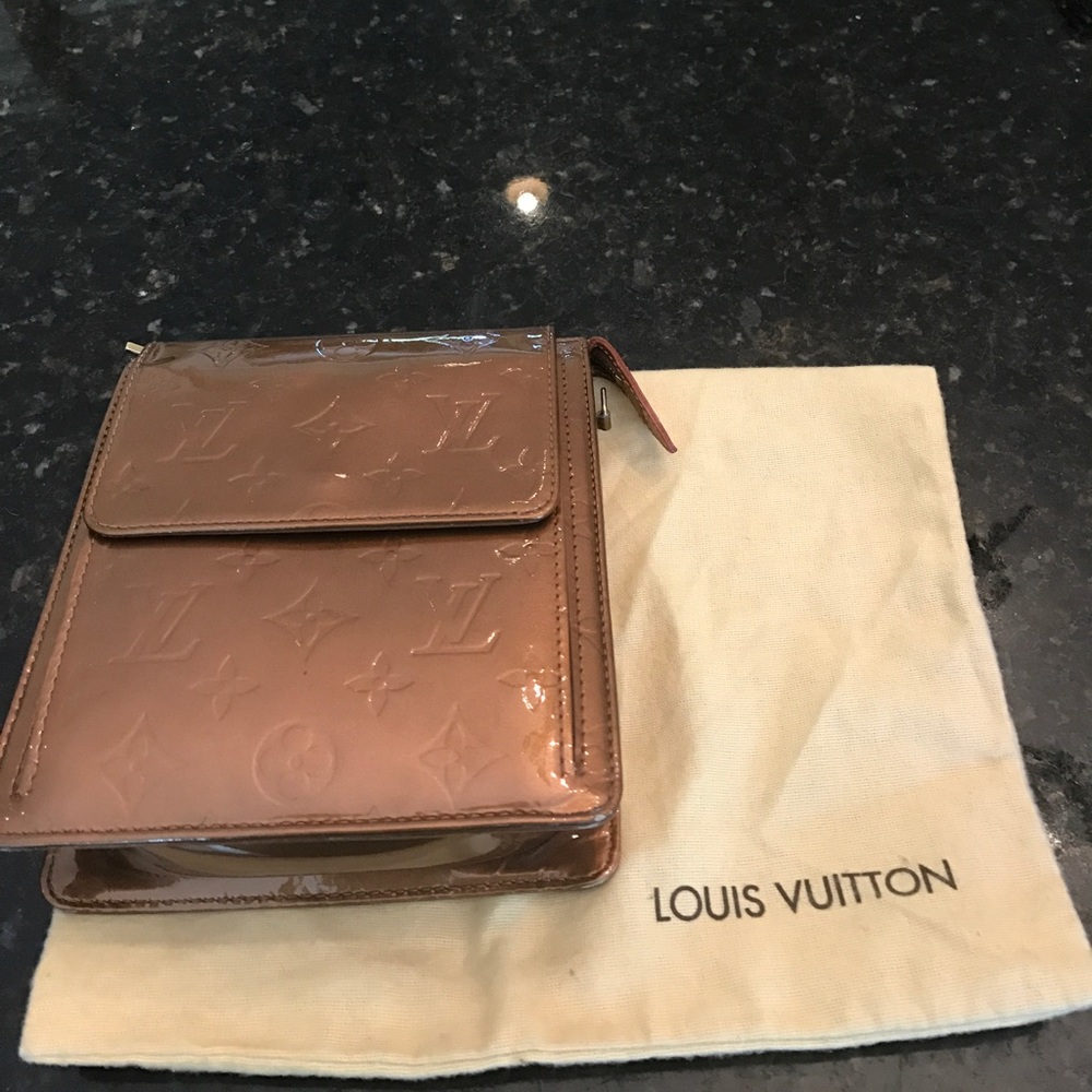 Louis Vuitton Crossbody bag